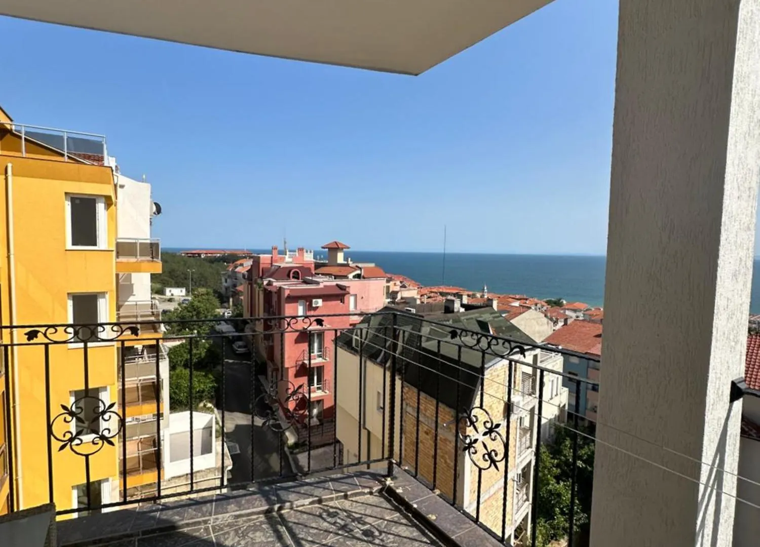 Apartment Elegant Studio With Sea View In Saint Vlas Slantschew brjag